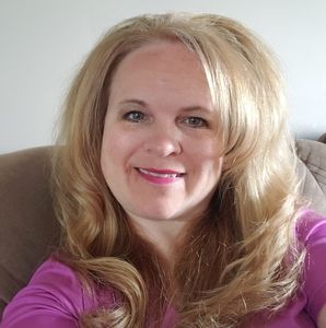 Meet your Posher, Deanna